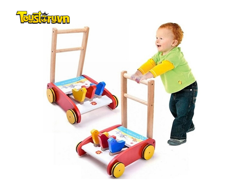 Đồ chơi xe đẩy cho bé
