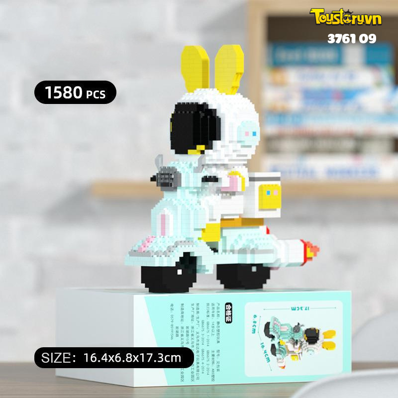 Lego Phi Hành Gia Lái Xe (3761 09)