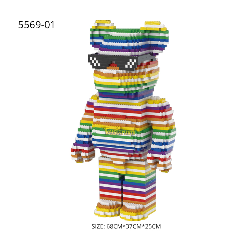 Mô hình Lego Bearbrick Bảy Sắc Cầu Vồng 68cm 5569-01
